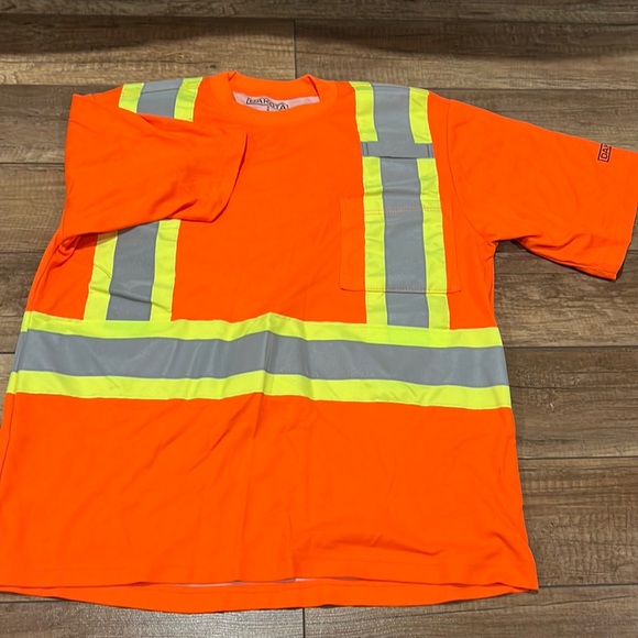 High vis T - Picture 1 of 2